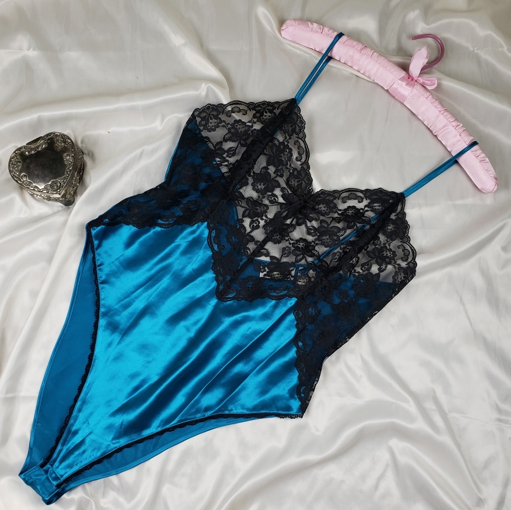 Vintage Victoria's Secret blue satin teddy